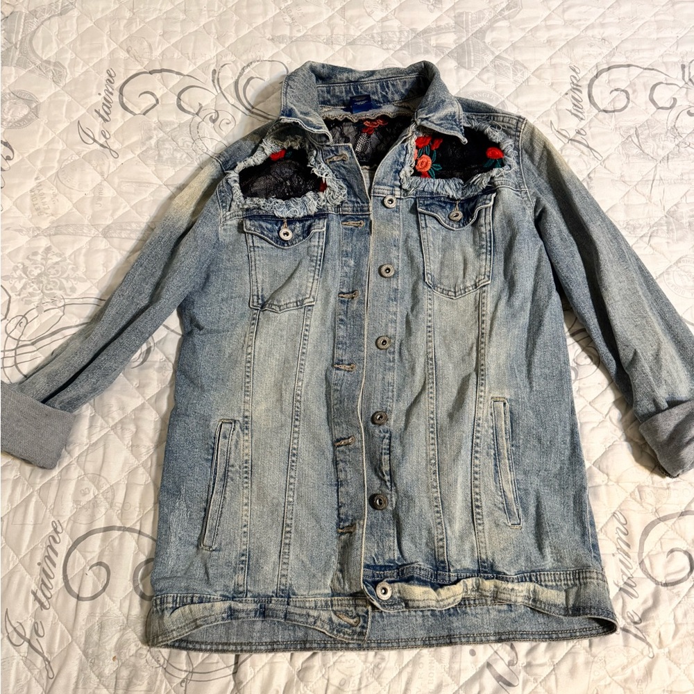 Arizona Jean Company Distressed Denim Jacket with Floral Embroidery